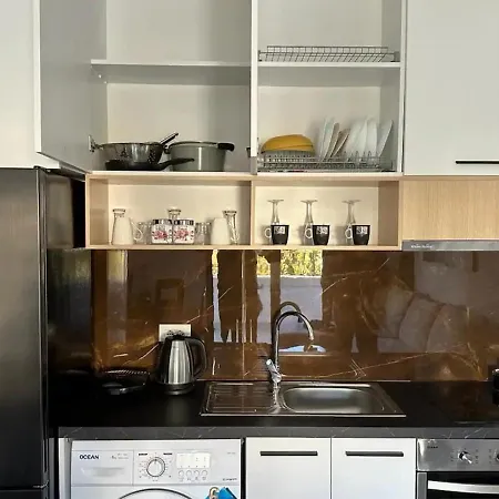 Citycenter Chic Apartment *