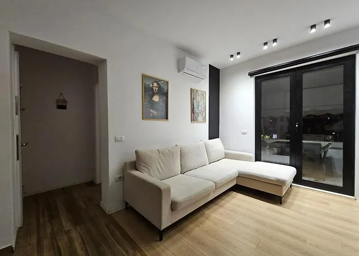 Citycenter Chic Apartment *