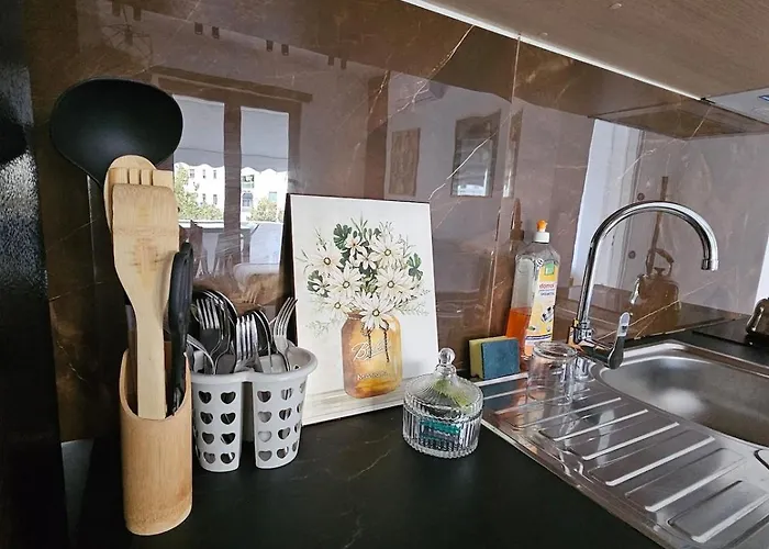 Citycenter Chic Apartment